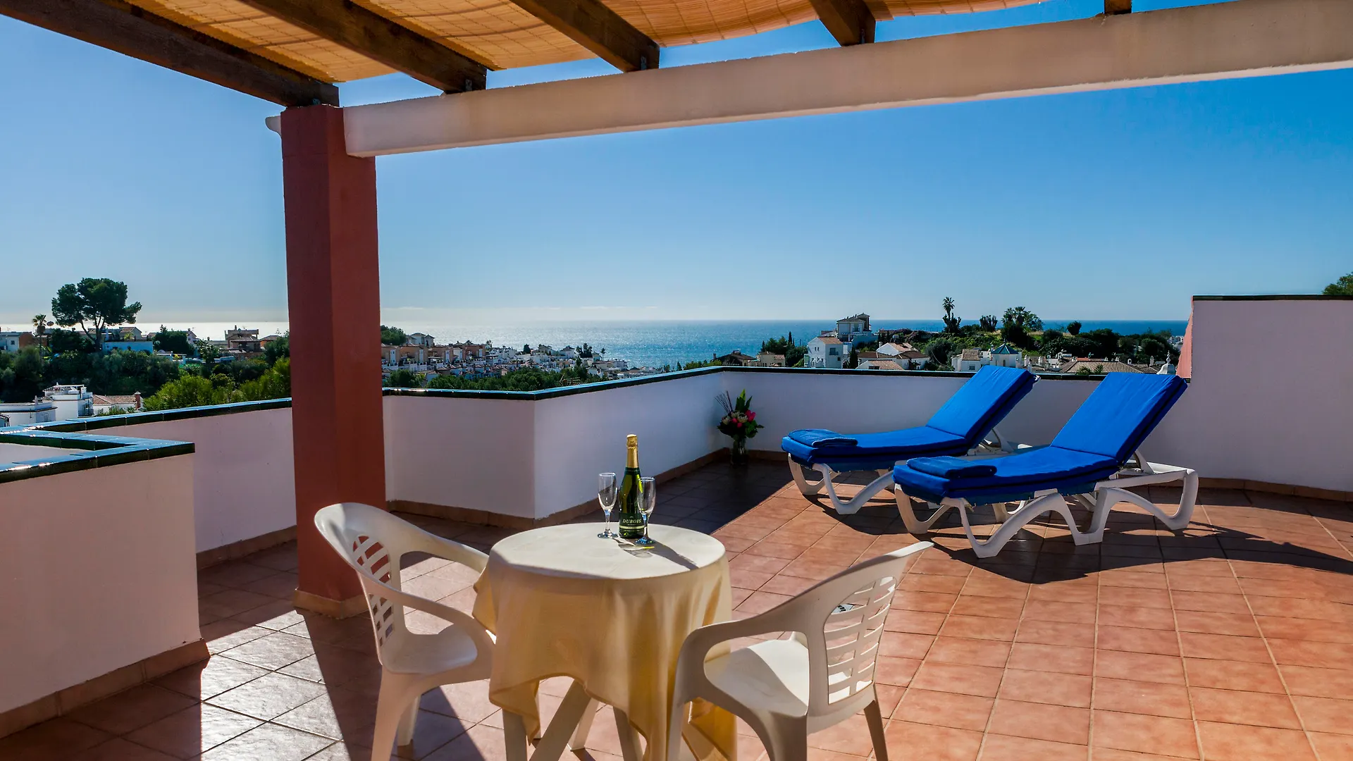 Los Arcos Нерха 3*,  Испания