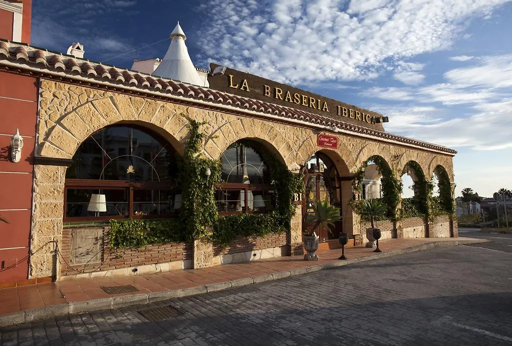 Los Arcos Нерха 3*,  Испания